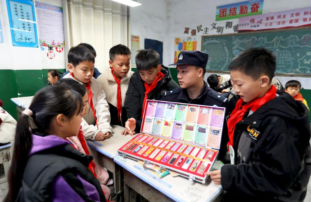 �������ˣ�����֪ʶ������