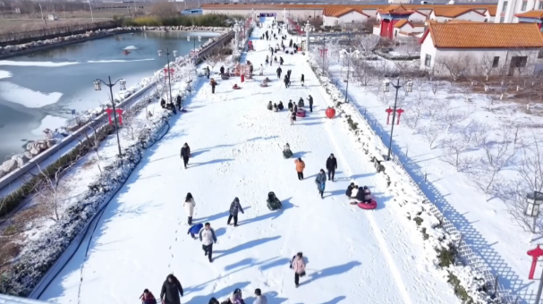 �ӱ�����ɫ���õ���Ԫ������